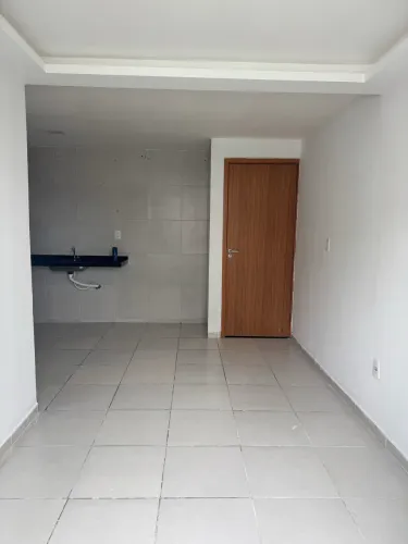 Alugo lindo apto