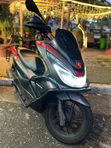 PCX 2016 TODA EQUIPADA
