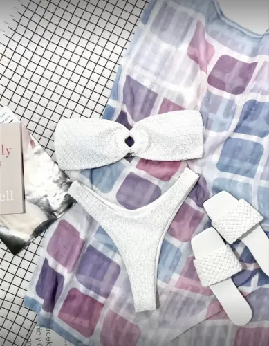 Biquíni branco SHEIN Desapego