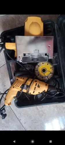 Vendo kit maquita e furadeira nova na caixa 