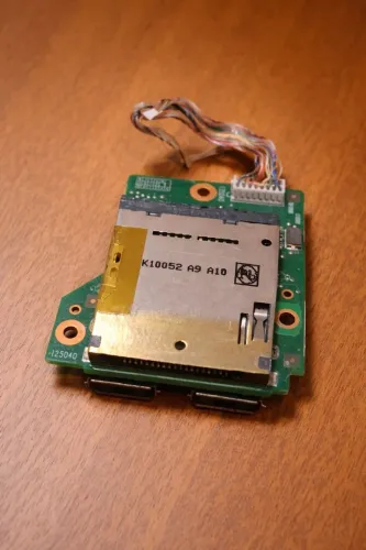 Placa USB Notebook HP DELPHI D 40 6530b  2 e Micro ssd