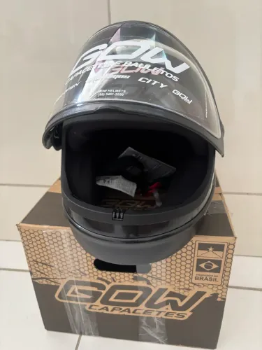 Capacete novo