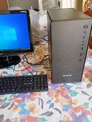 Computador Core i 5 novo
