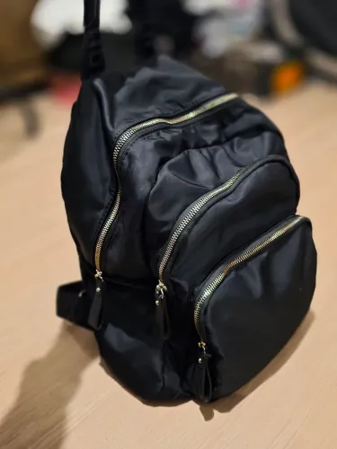 Mochila preta