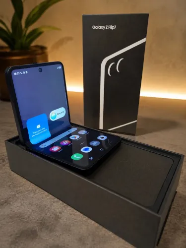 Samsung Galaxy Z Flip7 512GB