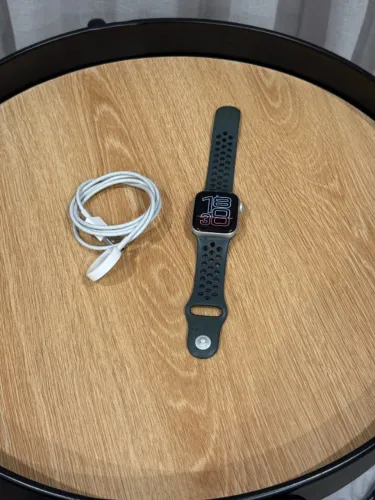 Apple Watch SE 2ª Geração 40mm
