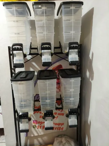 Dispenser para ração e grãos