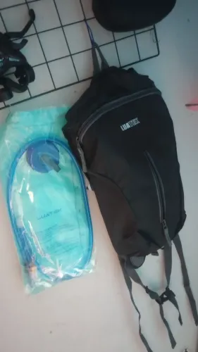 Mochila de hidratação tipo camelbec 2 litros