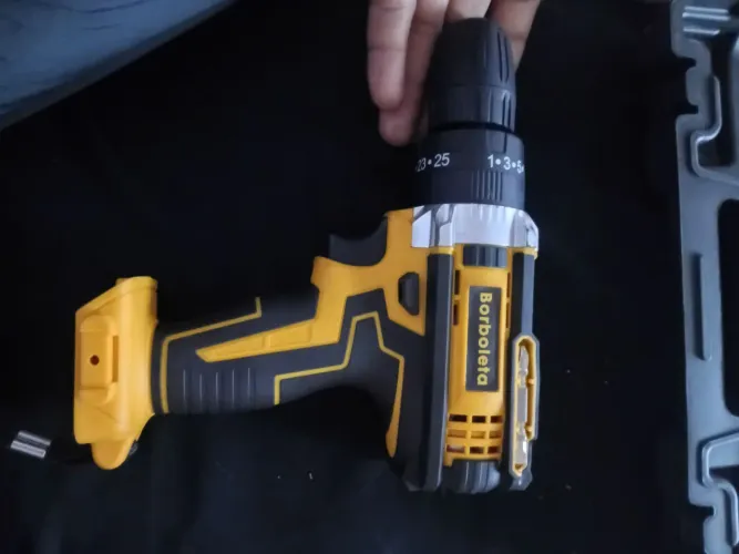 Parafusadeira borboleta automática
