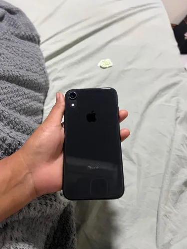 iPhone XR