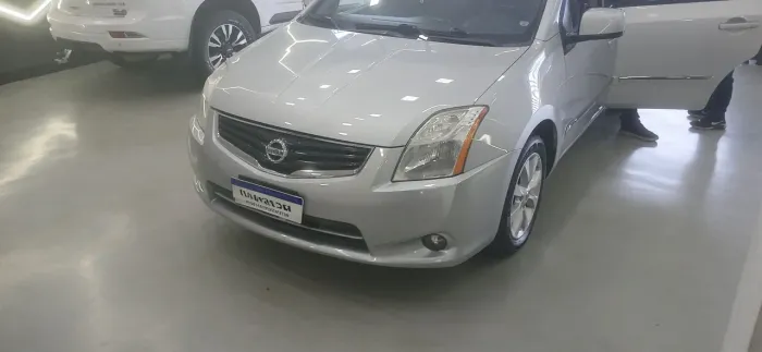 Nissan Sentra S 2.0/ 2.0 Flex Fuel 16V Aut. 2011