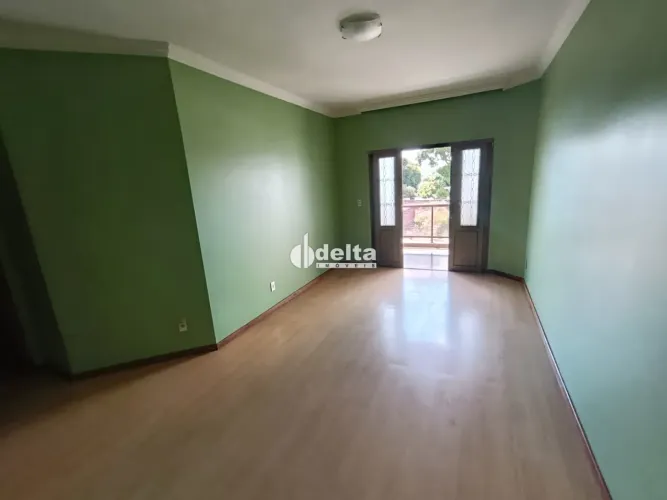 Apartamento com 3 quarto sendo 1 suíte disponível para locação bairro fundinho em Uberlând