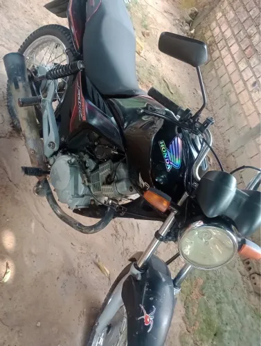 CG Fan 150 Edsi preta