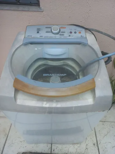 Máquina de Lavar Roupas Brastemp 9Kg.
