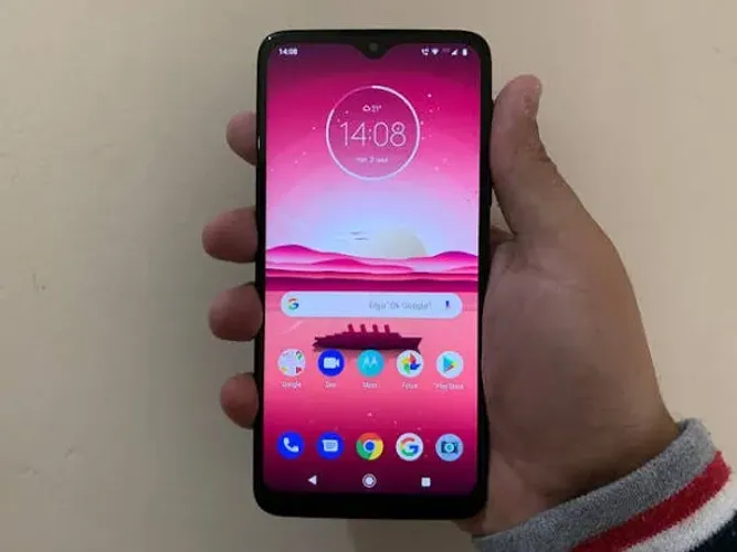 Moto G8 Play