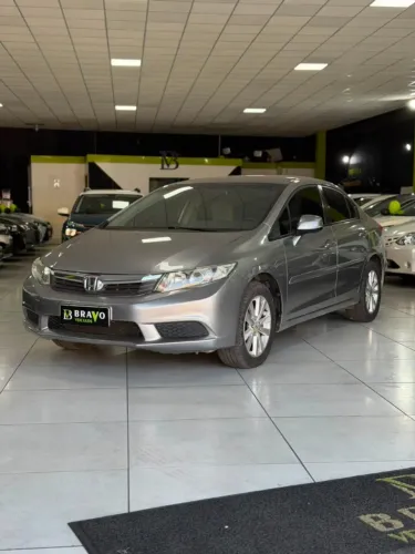 Honda Civic Sedan LXS 1.8/1.8 Flex 16V Aut. 4P 2014