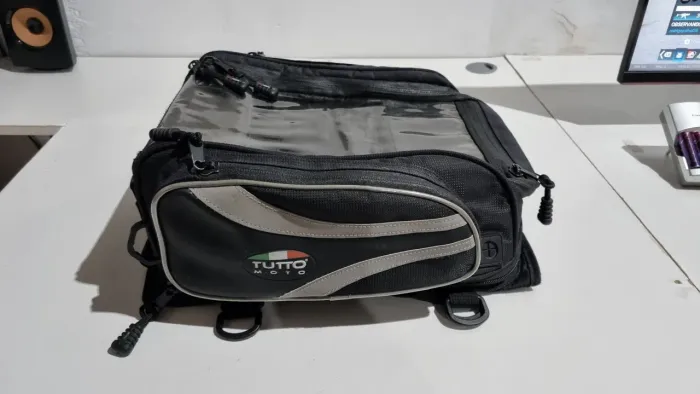 Bolsa Mala para tanque de moto Tutto - Aceito Cartão!!!