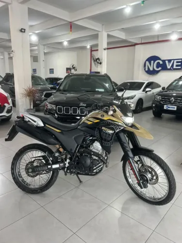 Lander XTZ 250, Moto revisada, único dono com Garantia de fábrica ainda 