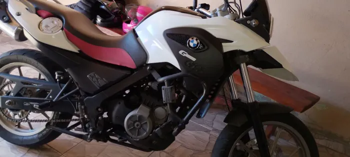 Vendo BMW GS 650   ano 2012     22,500