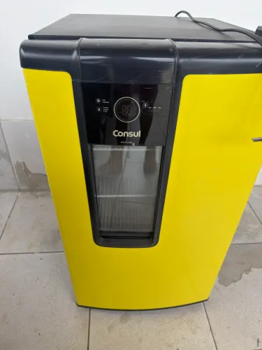 Cervejeira amarela