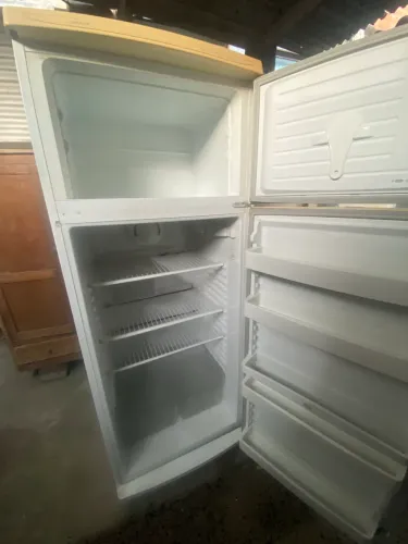 Vendo geladeira duplex 