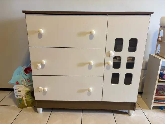Cômoda infantil
