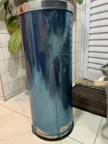 Lixeira Brinox em Aço Inox 45L