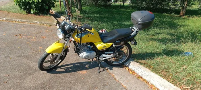 Suzuki yes 125 se 2011 estado de nova com manual nota e chave reserva