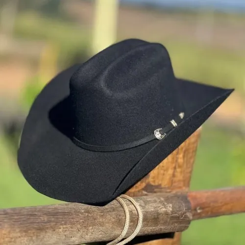 Chapeu preto
