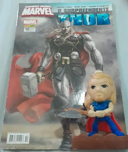 HQ Grandes Heróis Marvel n° 10 + Boneco Thor McDonald's 2022