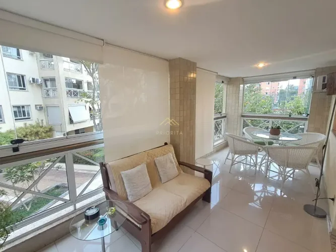 Ótimo apartamento de 3 quartos, 1 suíte.  Cond. Prince de Mônaco,  lazer completo!