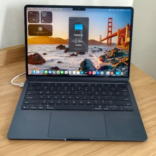MACBOOK AIR M4 - 16GB/256GB - COMO NOVO - MIDNIGHT