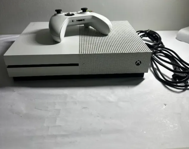 Xbox One S Branco - Perfeito Estado - Envio OLX Pay - Faço Troca e Parcelo 18x 