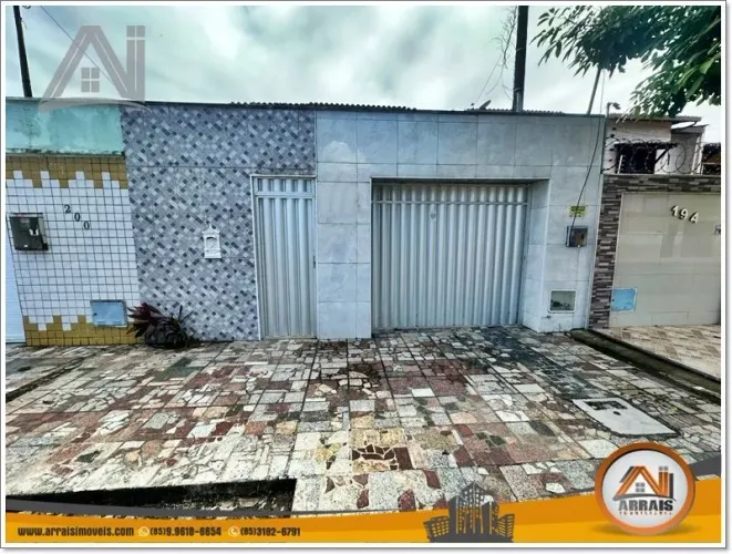 Casa com 4 dormitórios à venda, 200 m² - Maraponga - Fortaleza/CE
