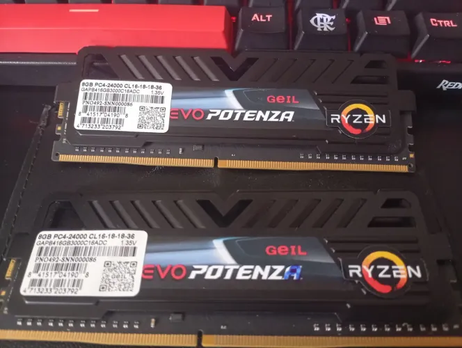 Memória RAM Ogeil DDr4 2x8gb 3000mhz