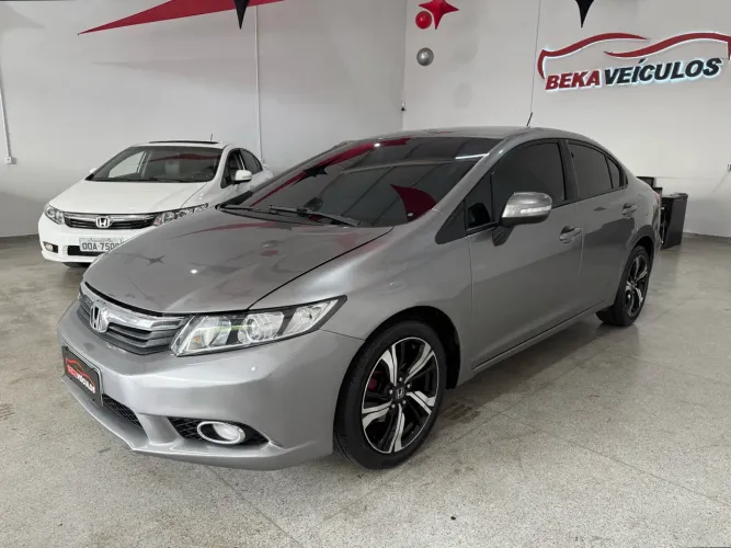 Honda Civic Sedan LXR 2.0 Flexone 16V Aut. 4P 2014