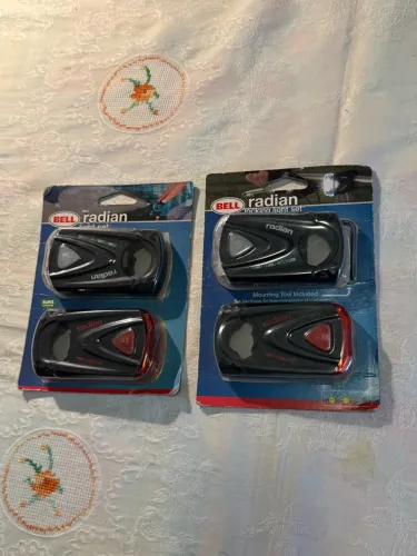 Kit lanterna Bike bell radian farol e sinalizador novo na caixa