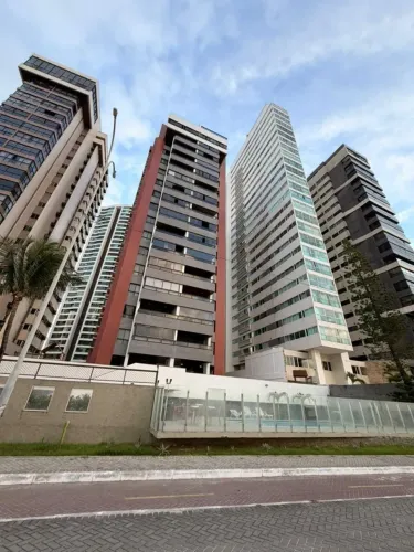 Alugo ótimo apartamento| 04 quartos| 238m²| 2 vagas| Na Beira Mar de Piedade - Jaboatão