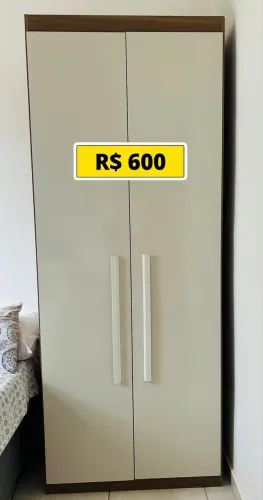 Armário multiuso 