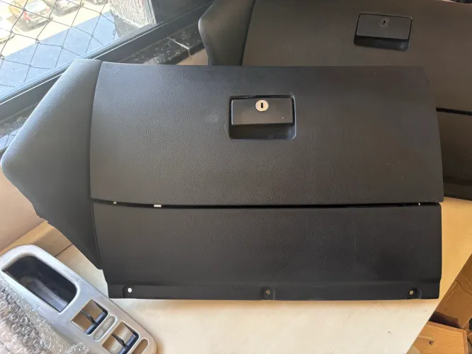 Porta Luvas VW Bora e Golf