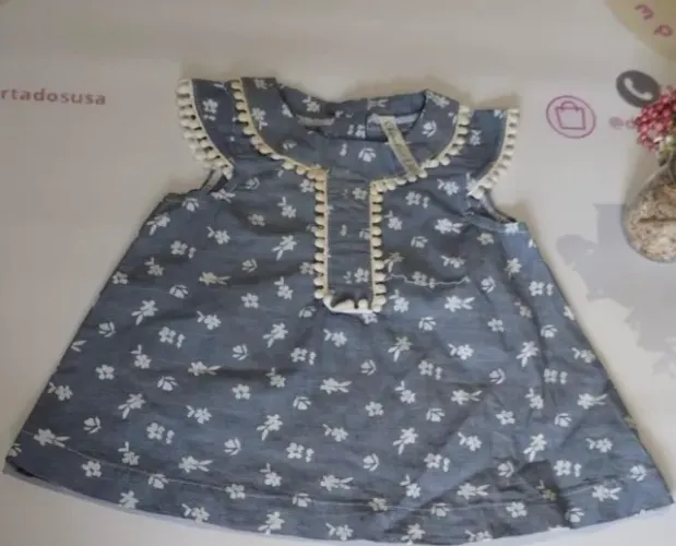 Vestido Cherokee tamanho 3-6 meses importado (desapego)