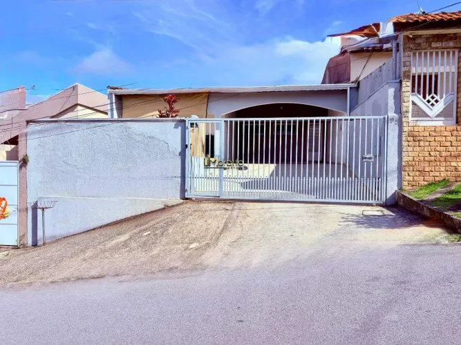 Casa para aluguel no Jardim Europa, Bragança Paulista: 3 quartos (1 suíte), 2 banheiros, e