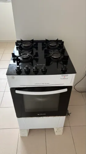 Fogão elétrico 4 bocas