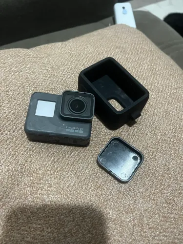 Go Pro Hero 6 - Retirada de peças 