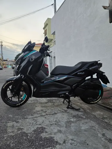 Yamaha Xmax 250 2025 Personalizada