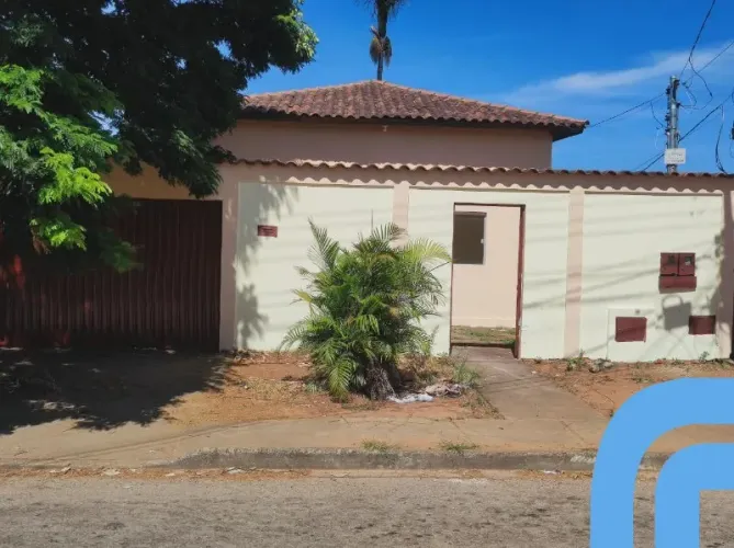 casa para alugar no setor Parque Real próximo ao terminal da vila Brasília, material de co
