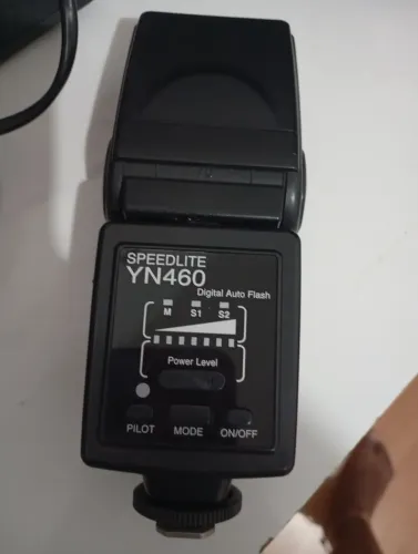 Flash Speedligth Canon Yougnou para Câmera Profissional 