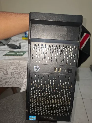 Servidor HP ProLiant ML10 