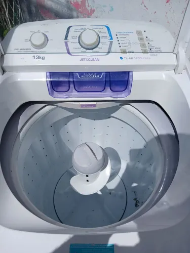 Máquina Electrolux 13kg 