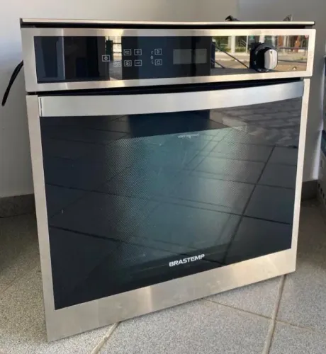 Forno de Embutir a Gás Brastemp 78 Litros Cor Inox com Convecção e Termômetro Meat Control